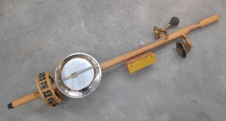 Illustration for article titled Today in weird/cool instruments...